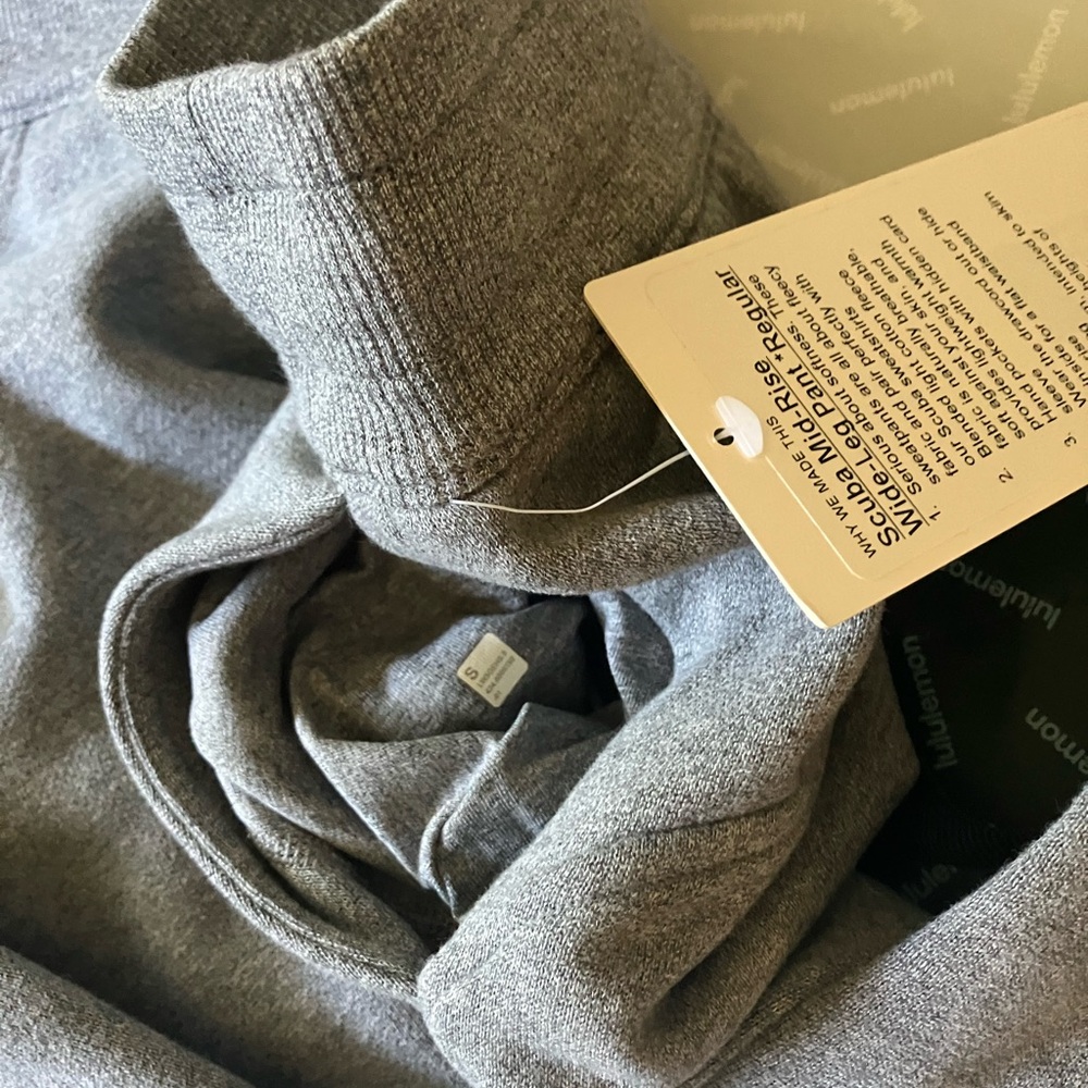 NWT Lululemon Scuba Mid-Rise Wide-Leg Pant *Regular, Sz S, Heathered Medium Grey - Picture 7 of 7